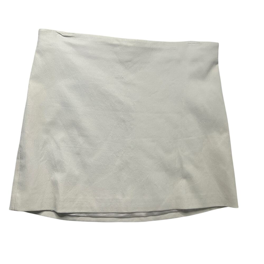 Genuine Leather Luxury White Mini Skirt Buttery Soft Lambskin Feel - Picture 2 of 12